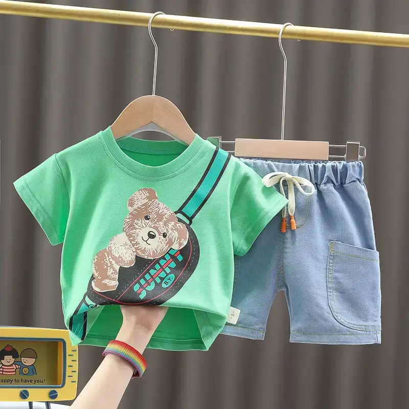 Wu Xiaoqi Kids Red Bear Print Shorts Set 2024 - Image 4