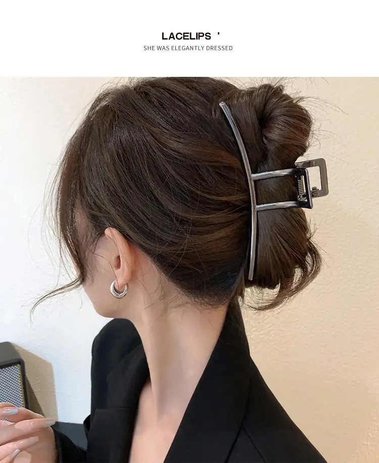 Gold T-Shape Hair Clip for Women — feature 3