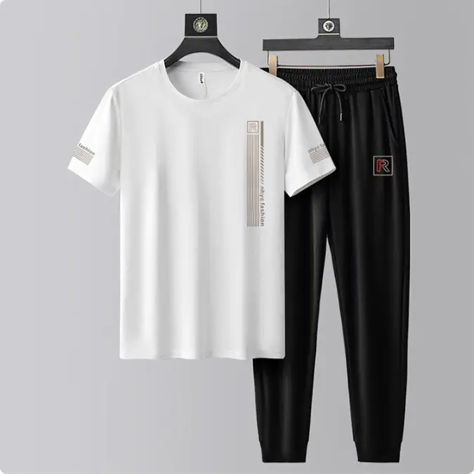 Men's Round Neck Short-sleeved T-shirt Casual Suit Men's Summer Ice Silk Summer Half-sleeved Fashionable High-end Sports Suit - Image 3
