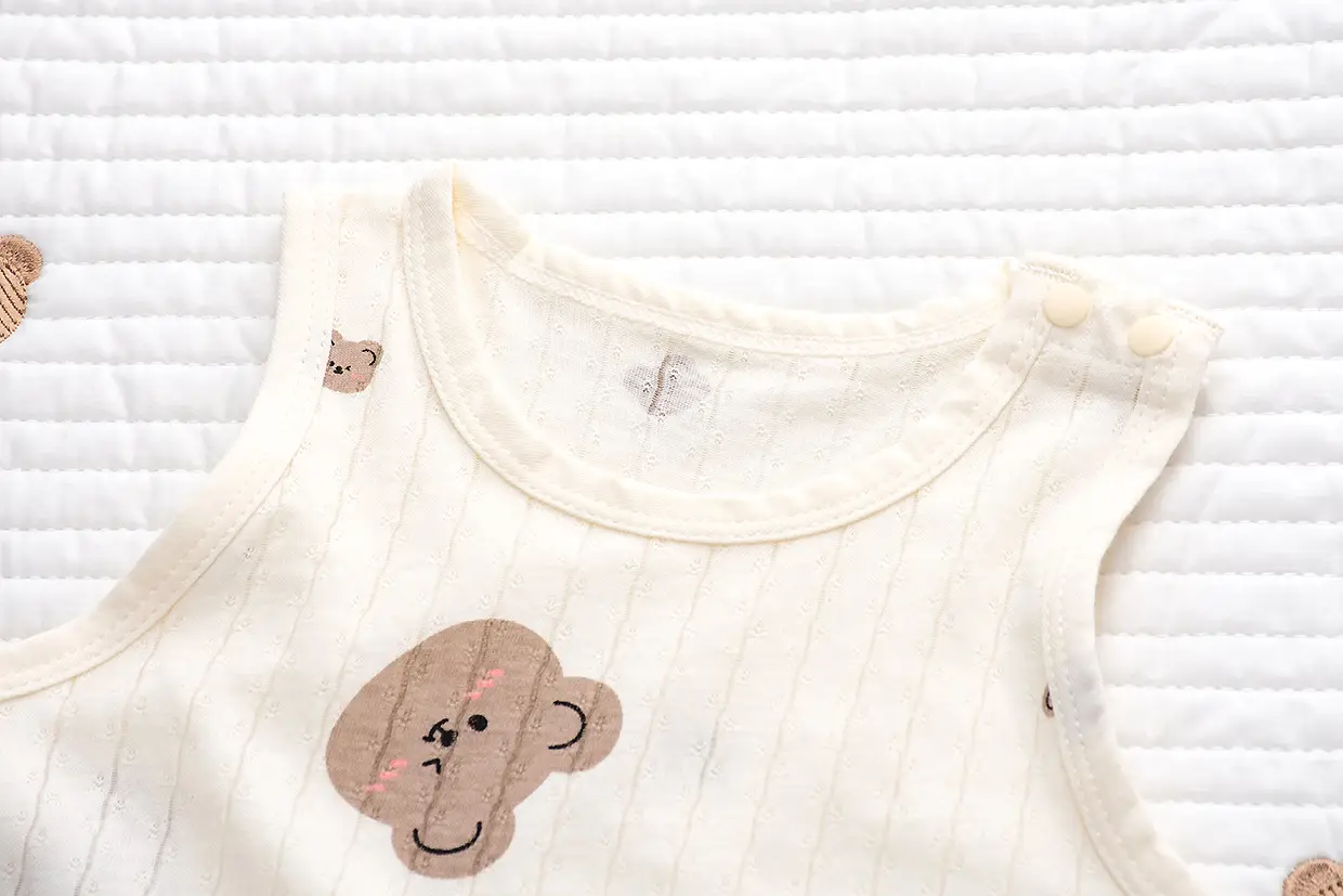 Baby Cotton Vest with Bear Embroidery & Bone Closure — feature 12