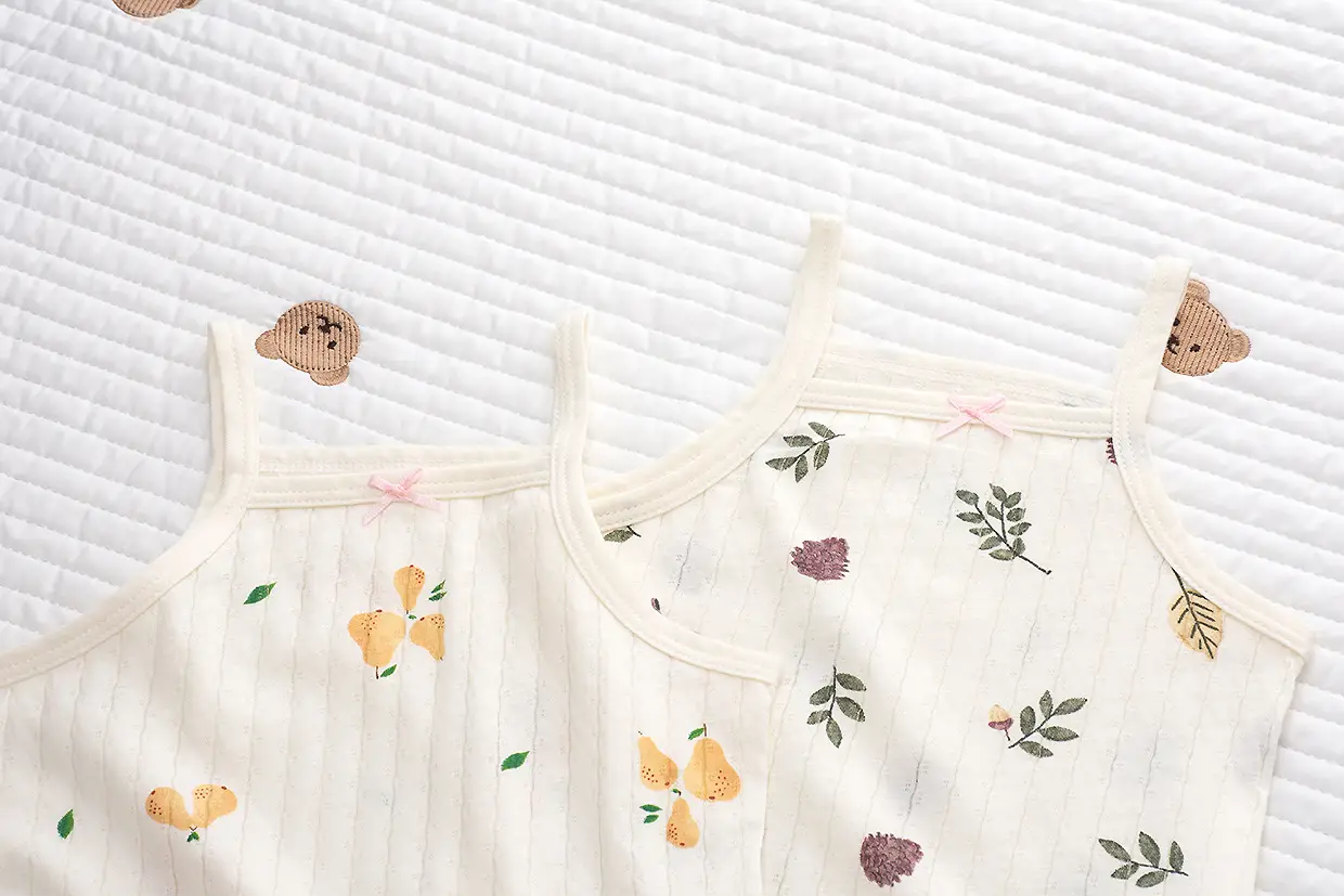 Baby Cotton Vest with Bear Embroidery & Bone Closure — feature 28