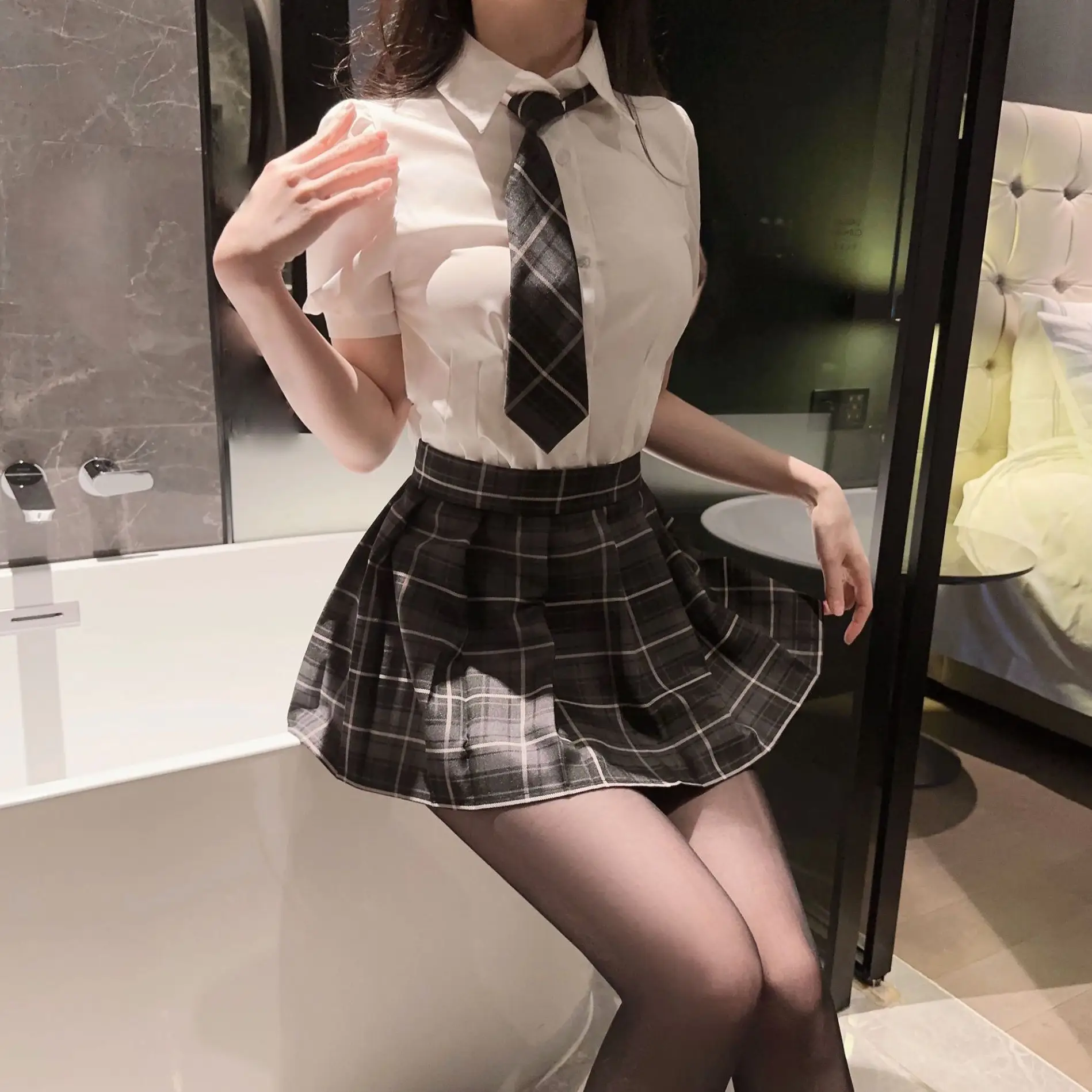 Women's JK Waist Pleated Skirt with Tie Top - Image 4