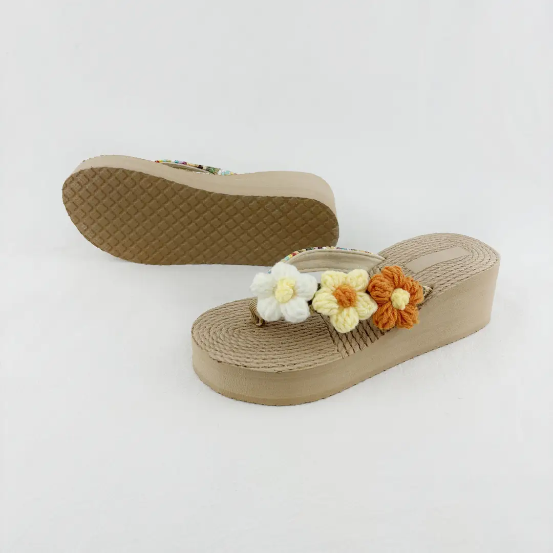 Bohemian ethnic style women's summer outdoor wear Southeast Asian flower wedge fashion non-slip beach shoes cool flip flops — feature 27