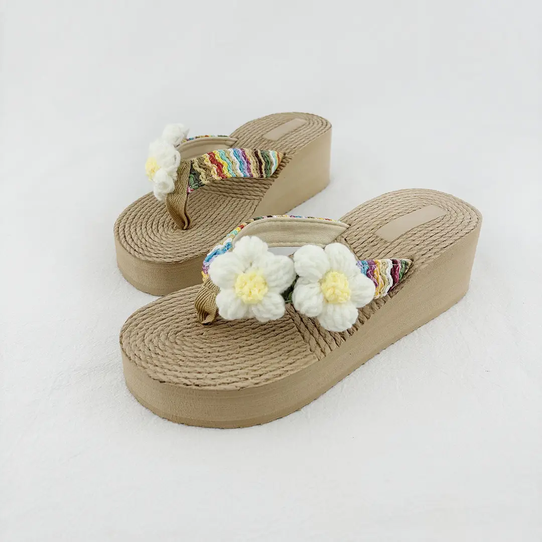Bohemian ethnic style women's summer outdoor wear Southeast Asian flower wedge fashion non-slip beach shoes cool flip flops - Image 3