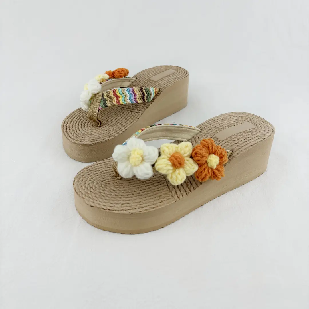 Bohemian ethnic style women's summer outdoor wear Southeast Asian flower wedge fashion non-slip beach shoes cool flip flops - Image 4