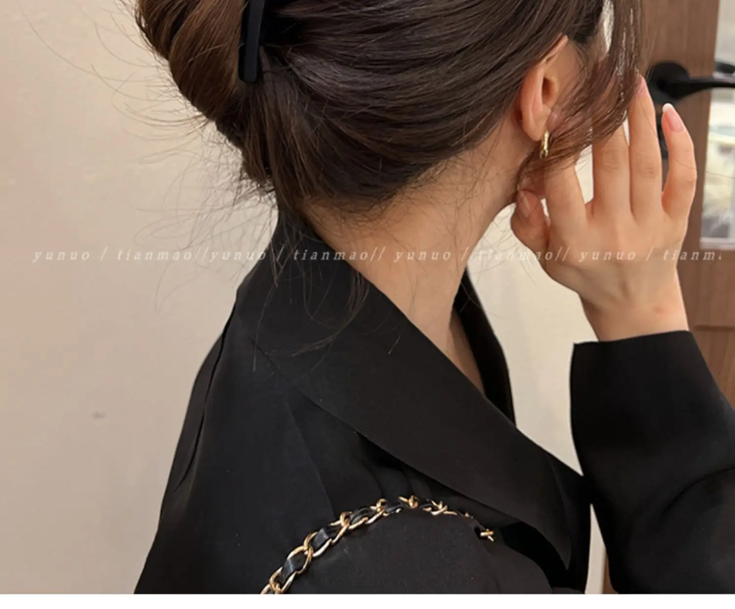 South Korea Letter Black Hairpin Women's Large Size — feature 11