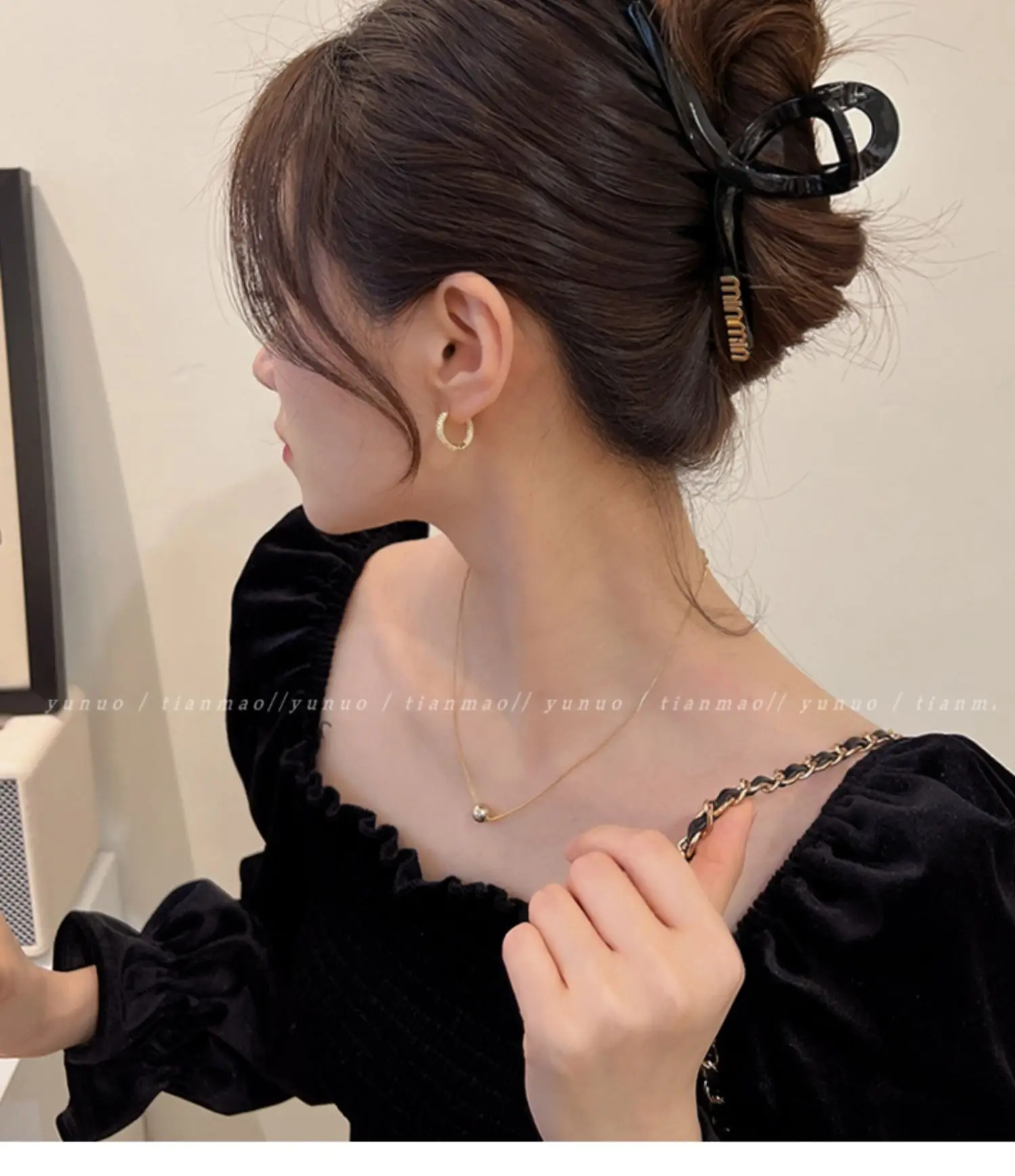 South Korea Letter Black Hairpin Women's Large Size — feature 15