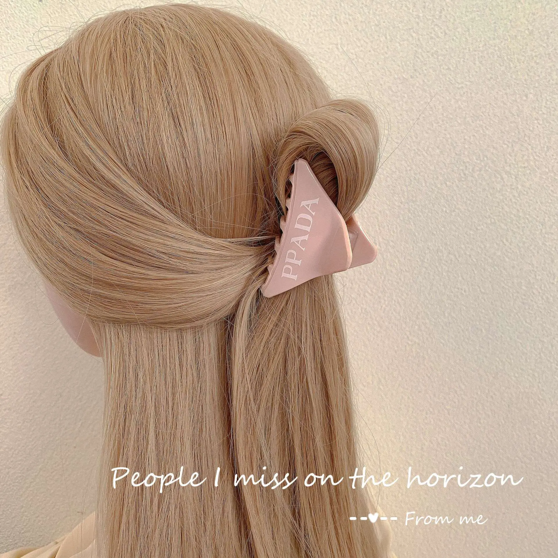 Women Letter Triangle Hair Clip Blue Medium Ponytail - Image 6