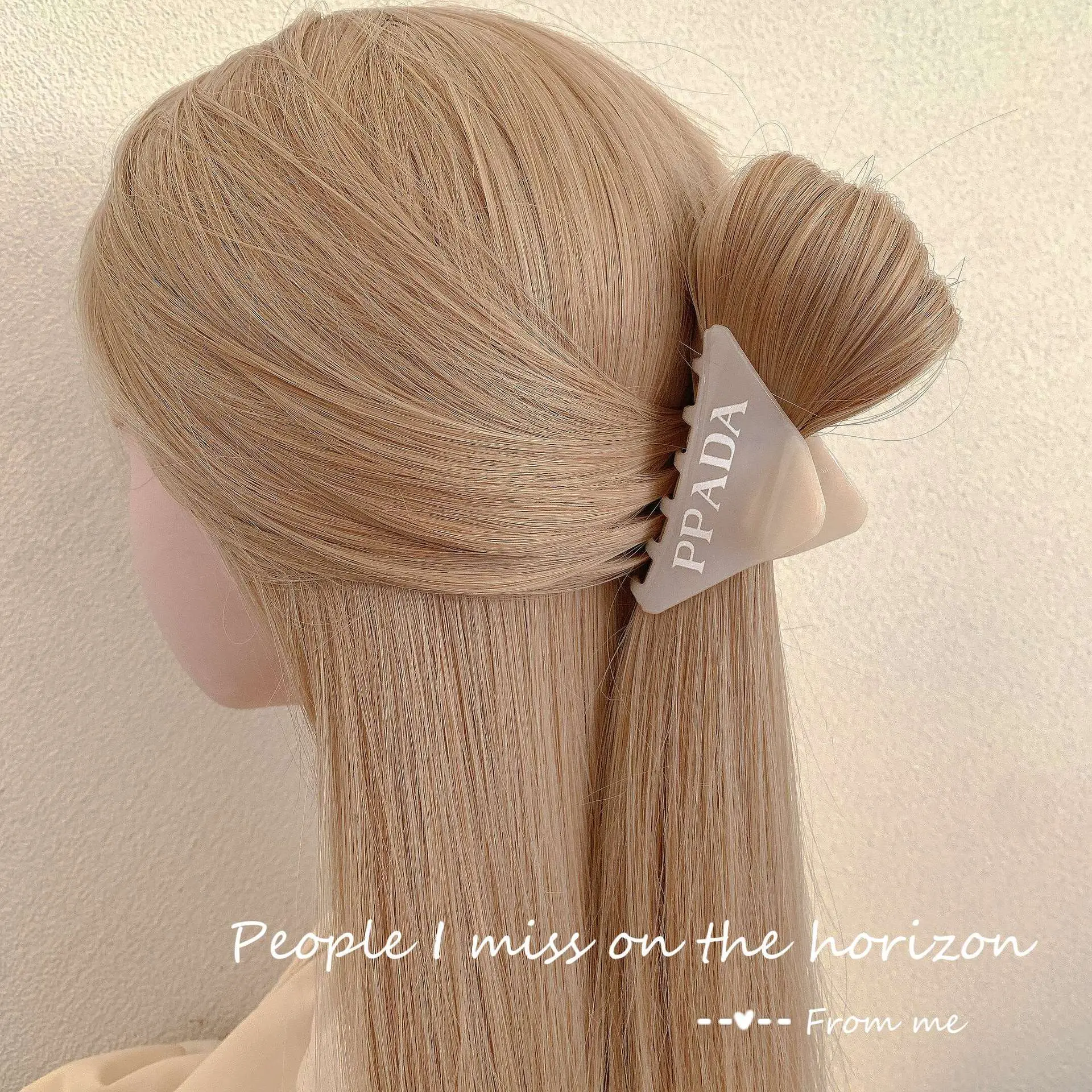 Women Letter Triangle Hair Clip Blue Medium Ponytail — feature 39