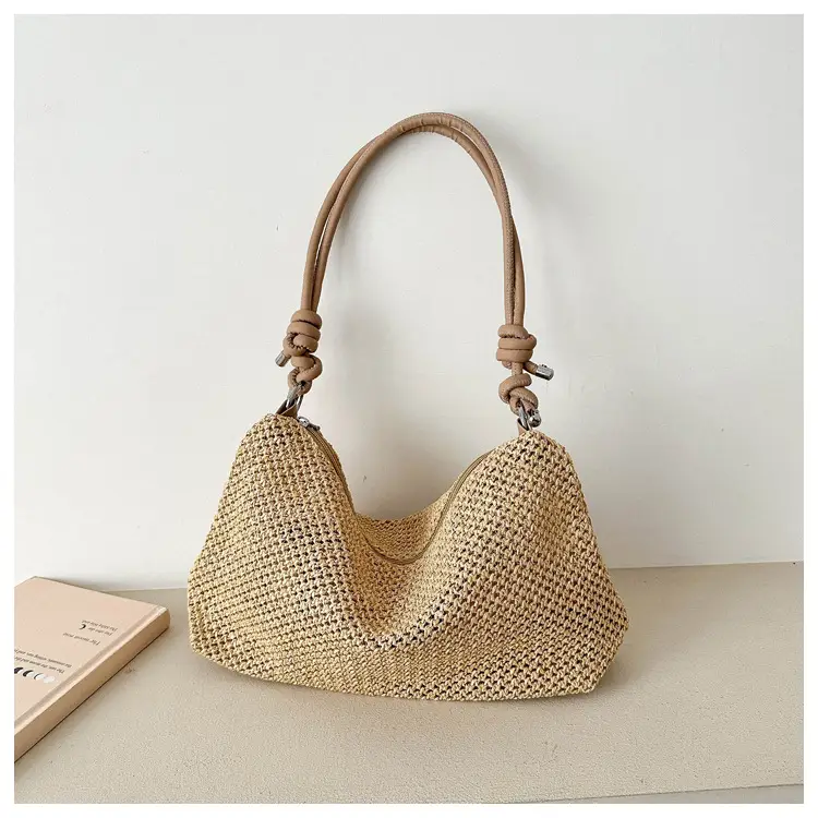 Women's Straw Woven Shoulder Bag Summer 2023 — feature 17