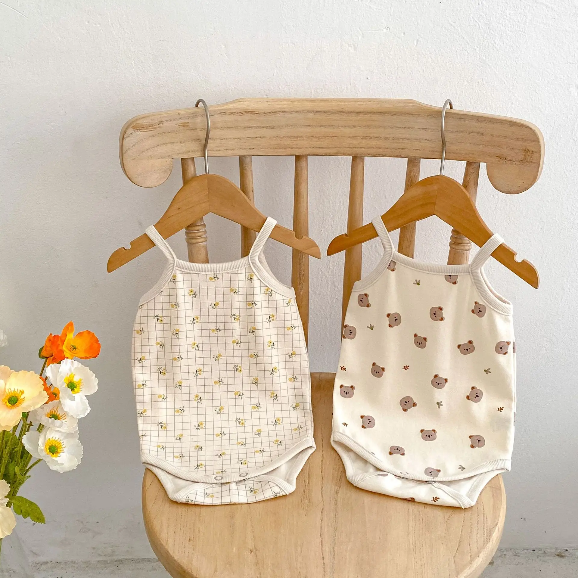 Baby Sleeveless Outfit Bear Floral Harem Set - Image 4