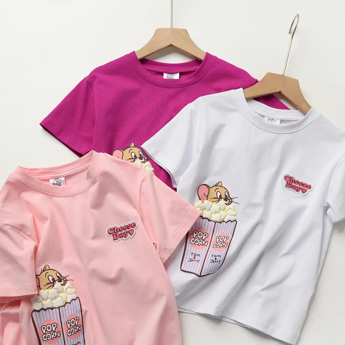 Tom and Jerry Cotton Cartoon T-Shirt Pink Large - Image 4