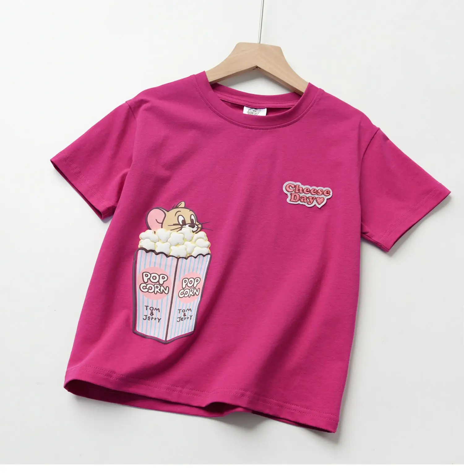 Tom and Jerry Cotton Cartoon T-Shirt Pink Large — feature 8