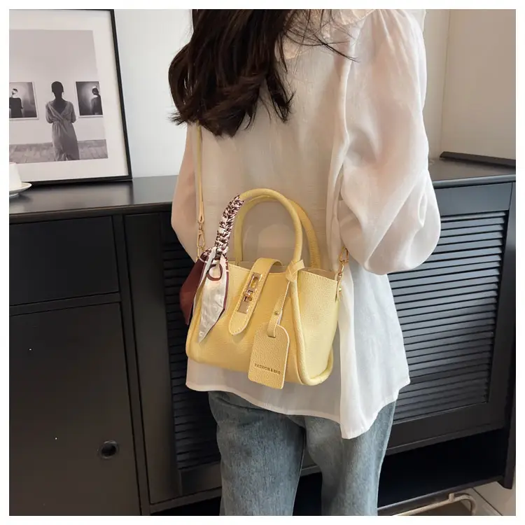 Blue Leather Shoulder Messenger Bag for Women 2023 — feature 30