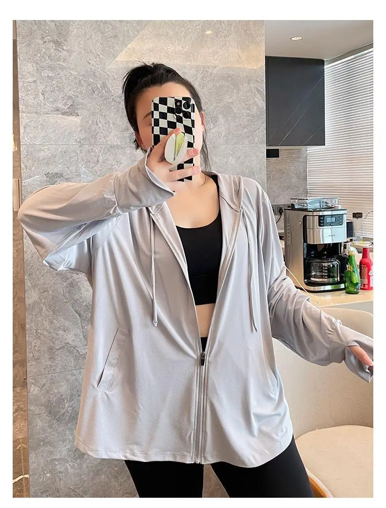 Plus-Size Women Ice Silk Sun Protection Jacket 2025 — feature 7