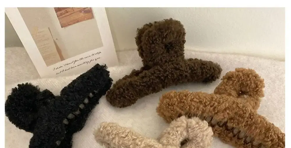 Plush Hair Clip for Women Large Shark Clip Autumn Winter — feature 16