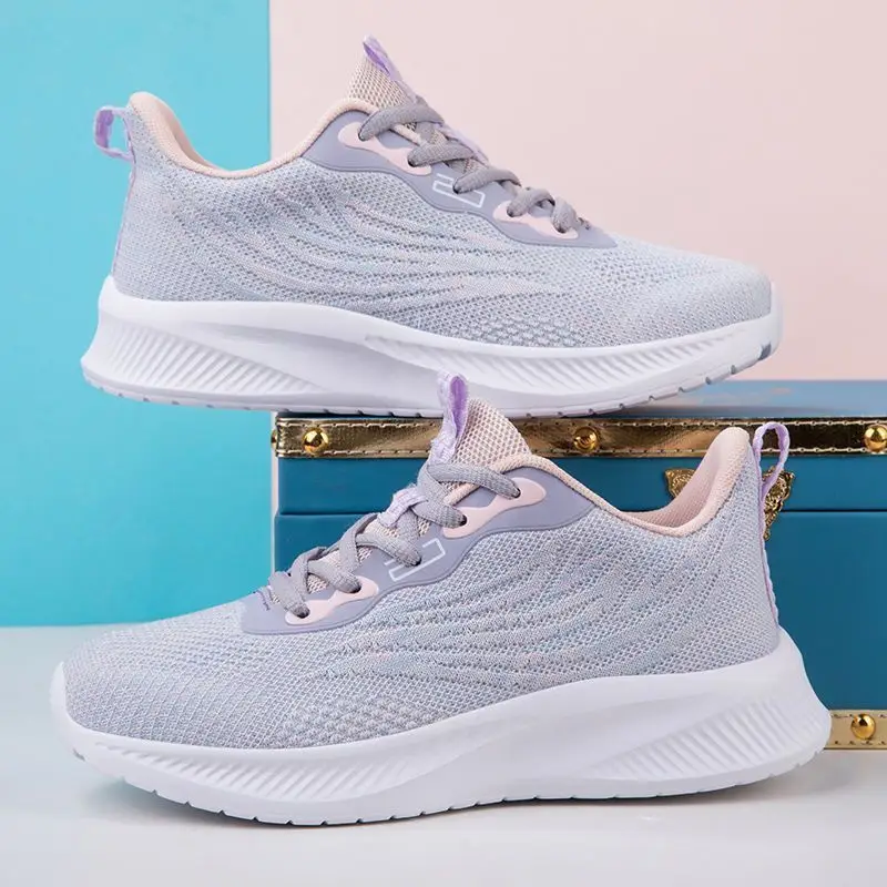 2025 New Autum Sports Shoes Women's Mesh Shoes Foreign Trade Cross-Border Ultra-Light Breathable Non-Slip Running Shoes Dropshipping - Image 2