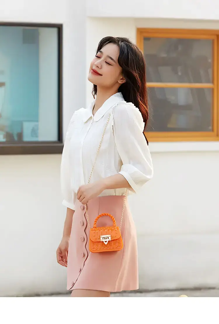 Pink Rivet Chain Shoulder Bag for Women — feature 14