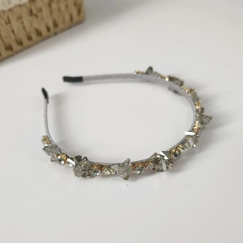 Crystal Black Diamond Hairband for Women - Image 6