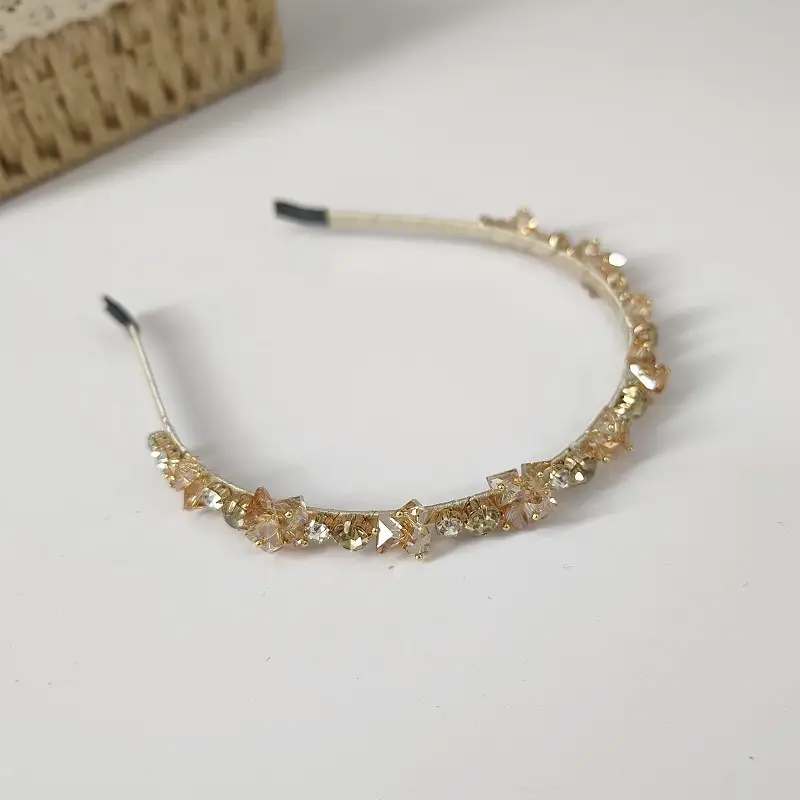 Crystal Black Diamond Hairband for Women - Image 8