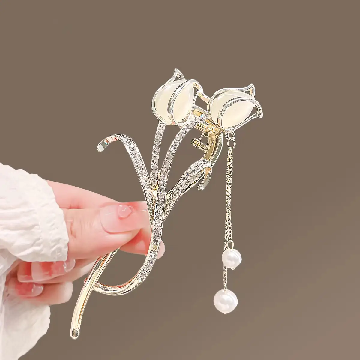 Elegant Cat's Eye Tulip Hairpin Clip with Pearl Drop