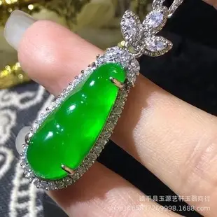 Green Inlaid Electroplated 18K Rose Gold Ring — feature 7