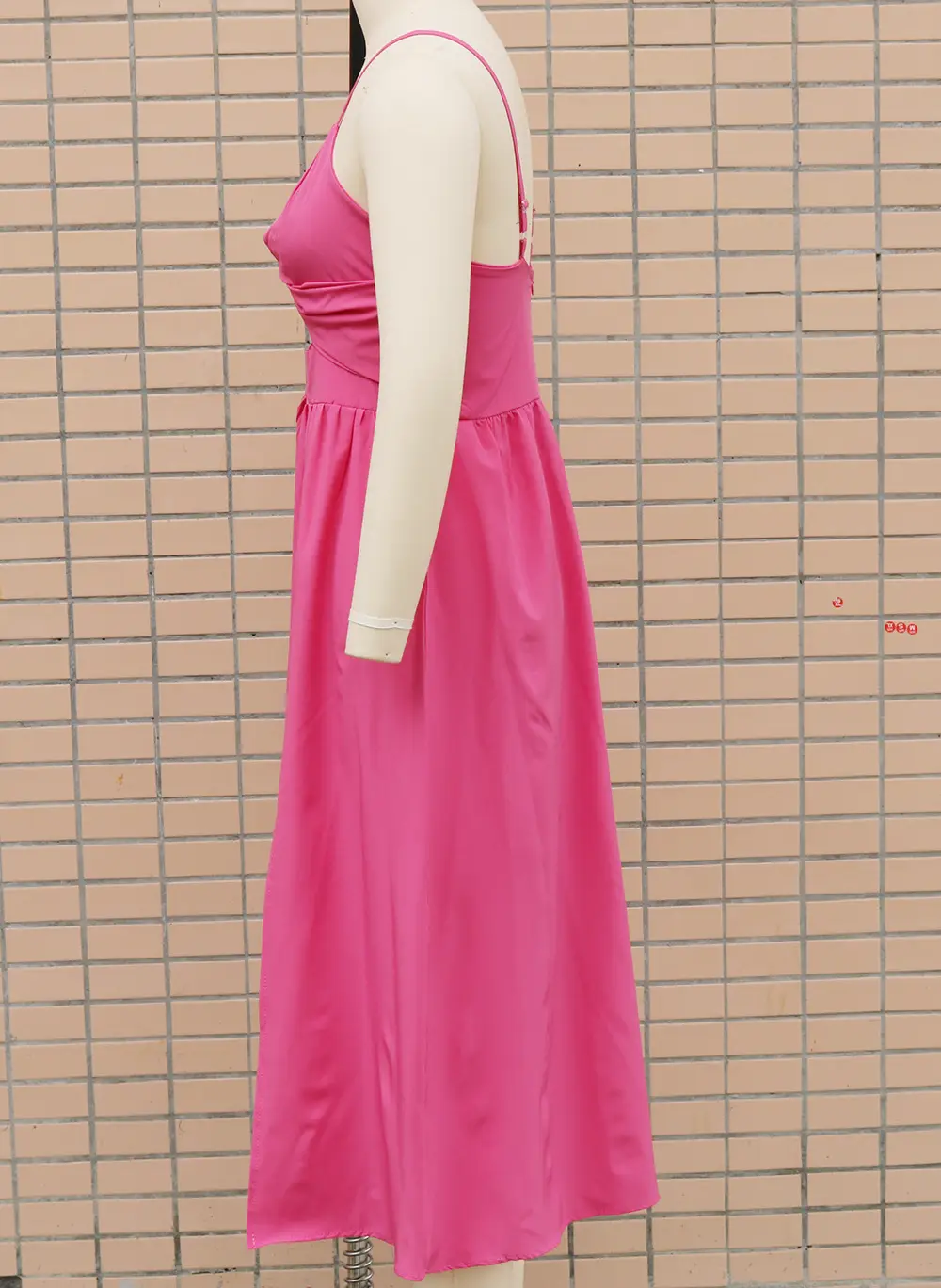 2023 New Fashion Women's Pink Sling Dress with High Slit — feature 21