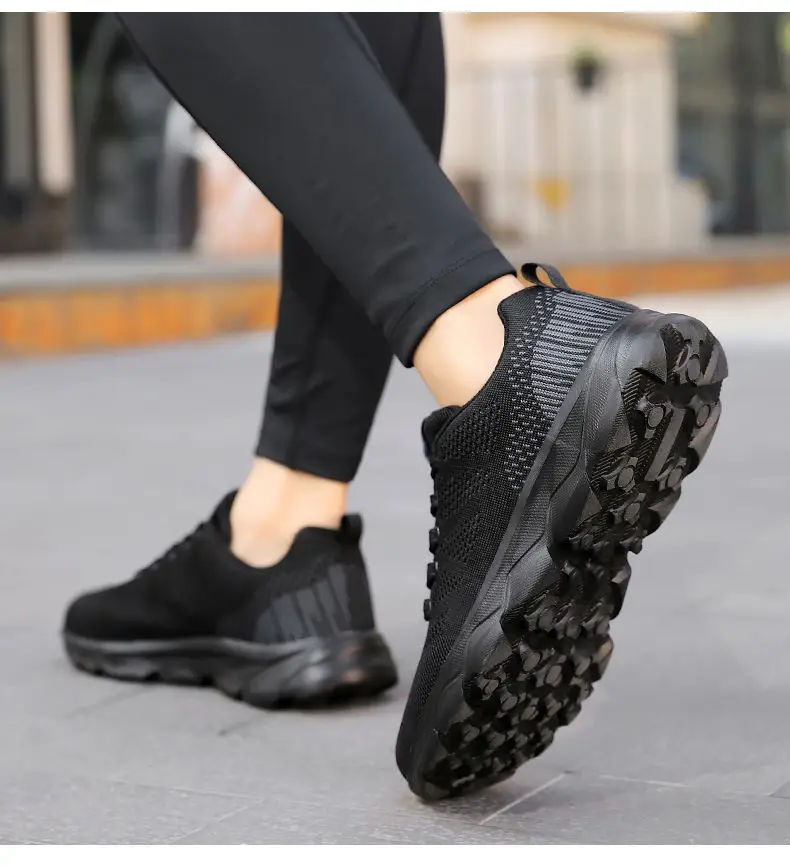 2025 Autumn New Women's Shoes Soft Sole Walking Shoes Plaid Mom's Shoes Foreign Trade Cross-Border Travel Sports Shoes Dropshipping — feature 33