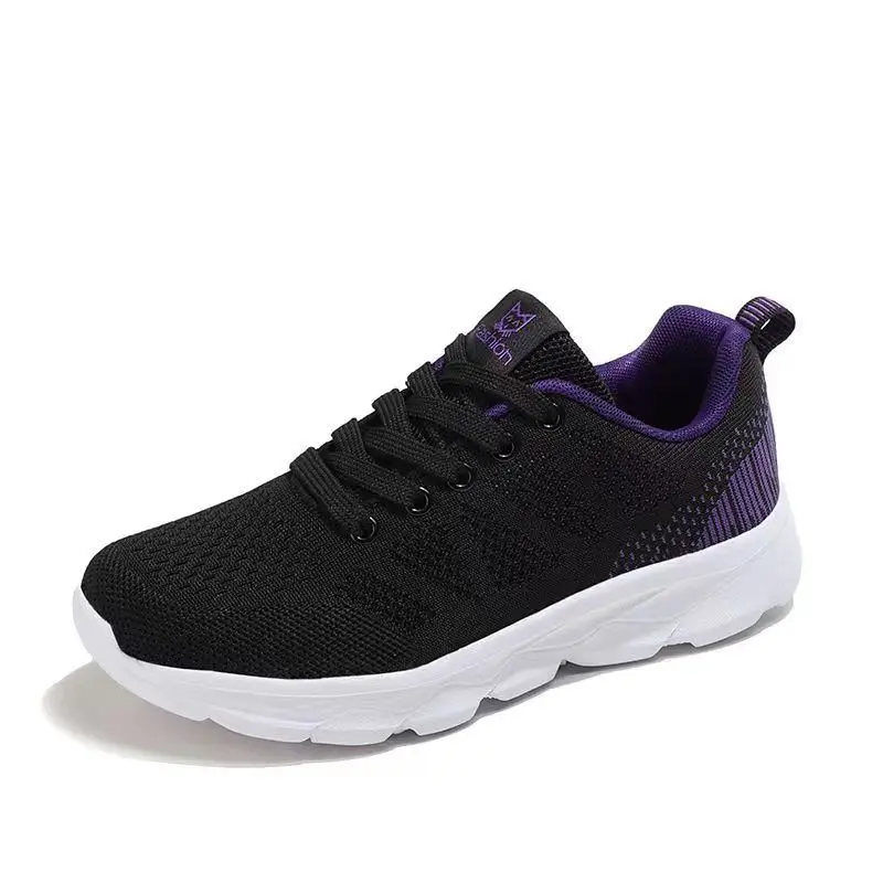 2025 Autumn New Women's Shoes Soft Sole Walking Shoes Plaid Mom's Shoes Foreign Trade Cross-Border Travel Sports Shoes Dropshipping - Image 3