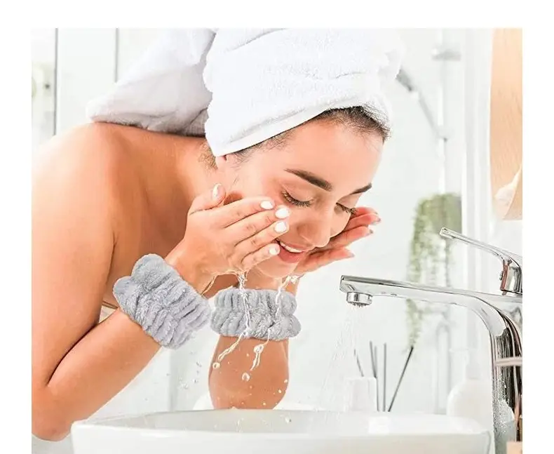 Plush Waterproof Wristband for Girls — feature 11