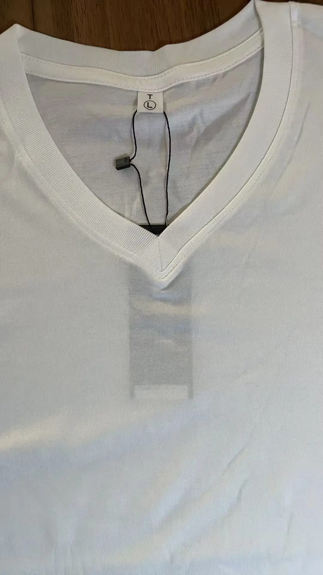 Men V-Neck Cotton T-Shirt White Slim Fit — feature 4