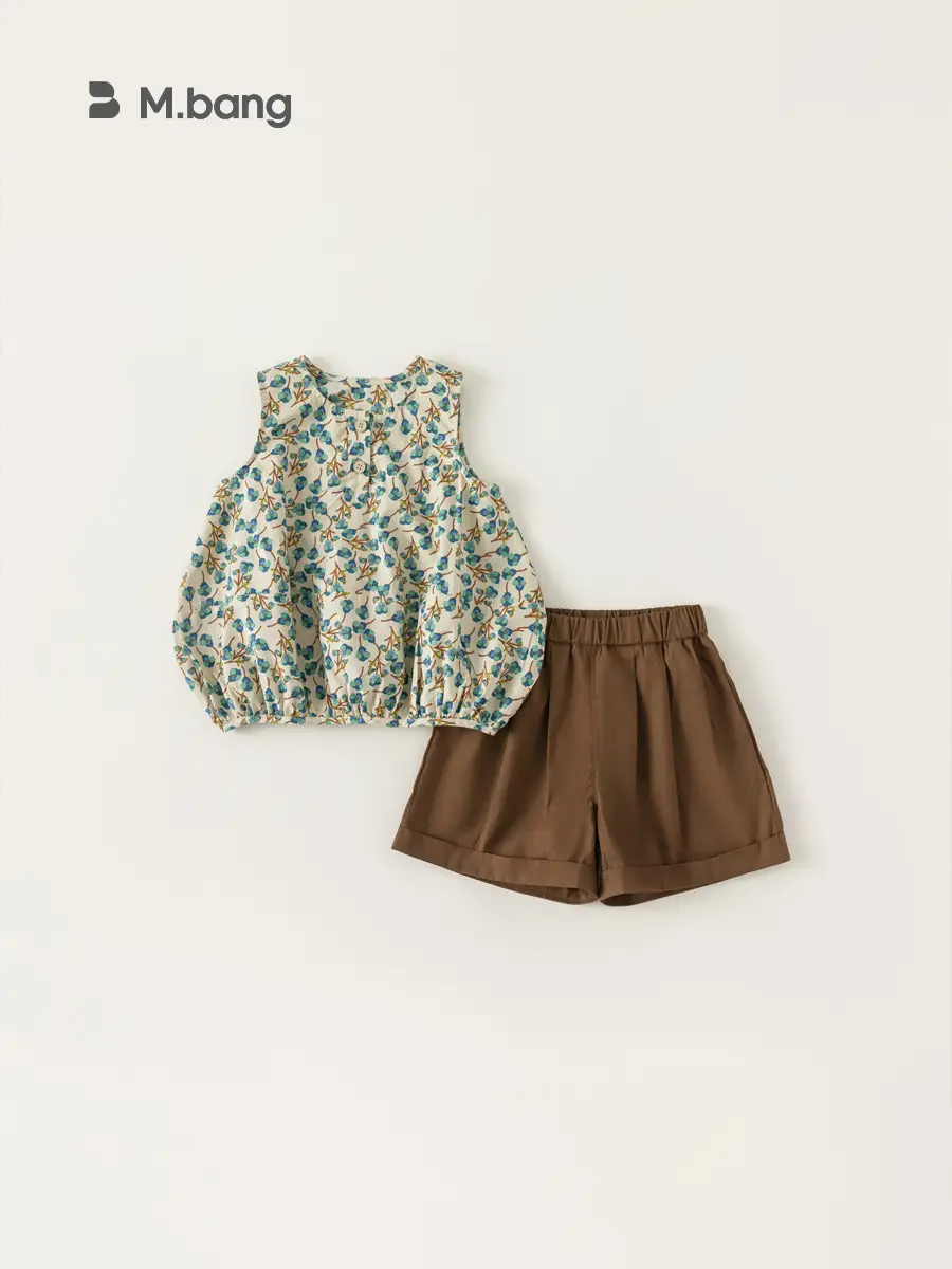 Girls Floral Top & Brown Shorts 2-Piece Set - Image 5