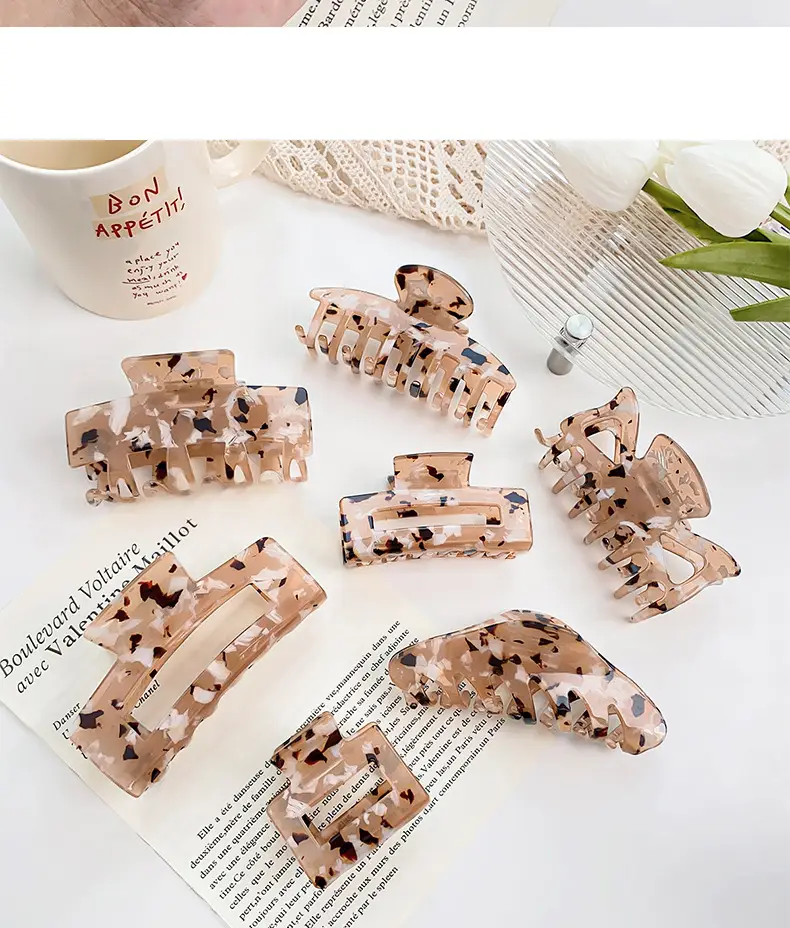 Berphoia Large Hollow Hair Clip Leopard Print Korean Style — feature 8