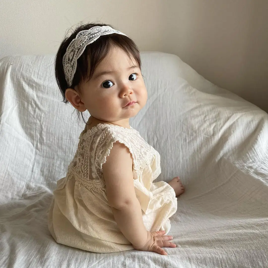 White Baby Lace Sleeveless Jumpsuit for Girls