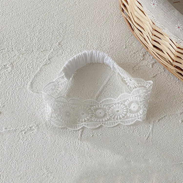 Lace hair band