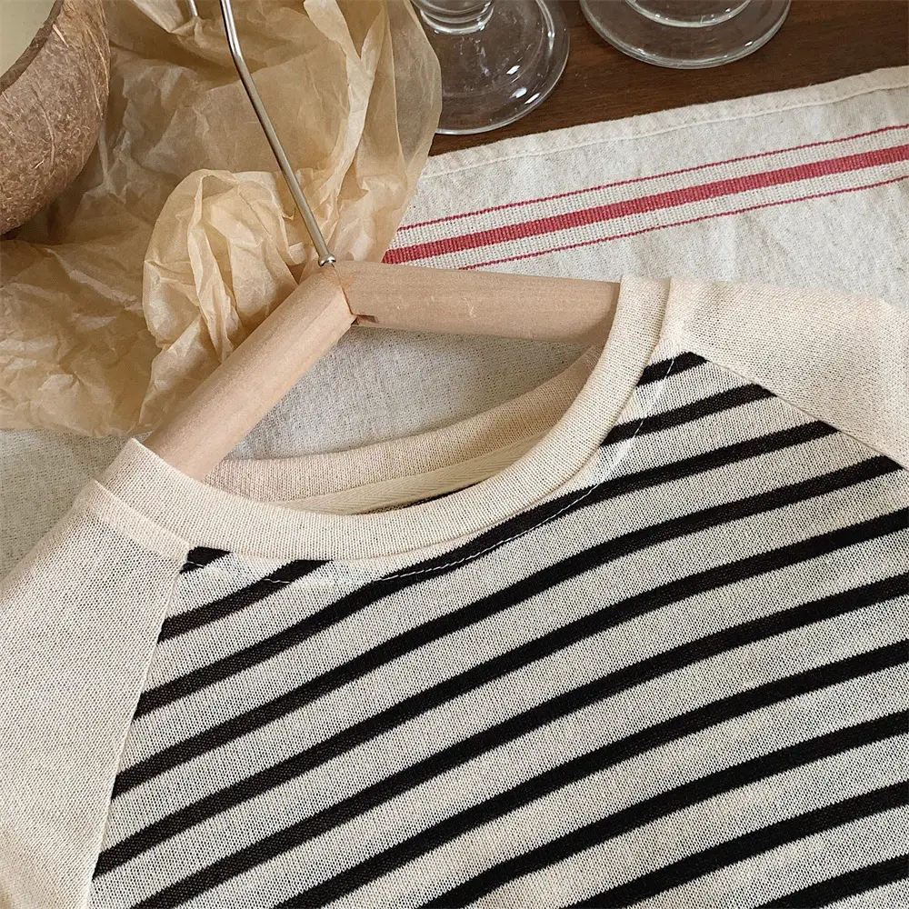 Summer Casual Striped T-Shirt Top for Boys Girls — feature 3