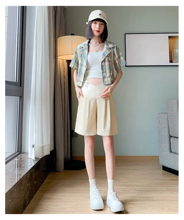 2024 New Maternity Ice Silk Low-Waist Wide-Leg Fashion Slimming Outerwear Five-Point Pants Straight-Leg Suit Shorts — feature 24