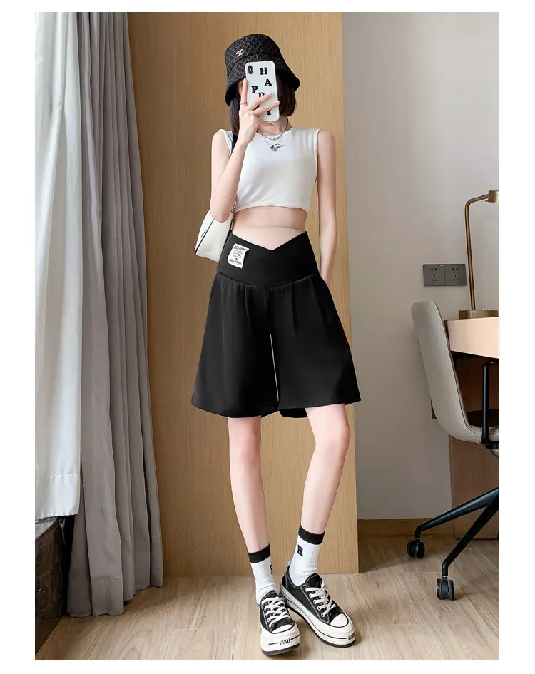 2024 New Maternity Ice Silk Low-Waist Wide-Leg Fashion Slimming Outerwear Five-Point Pants Straight-Leg Suit Shorts — feature 32