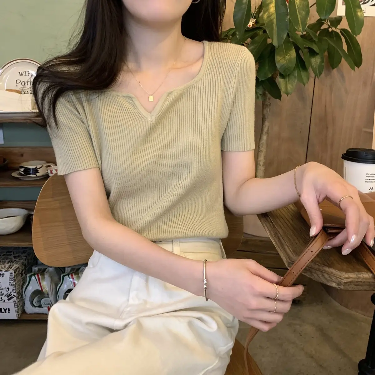 French Style Knit V-Neck T-Shirt Women
