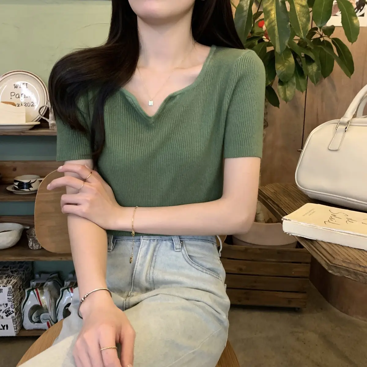 French Style Knit V-Neck T-Shirt Women — feature 11