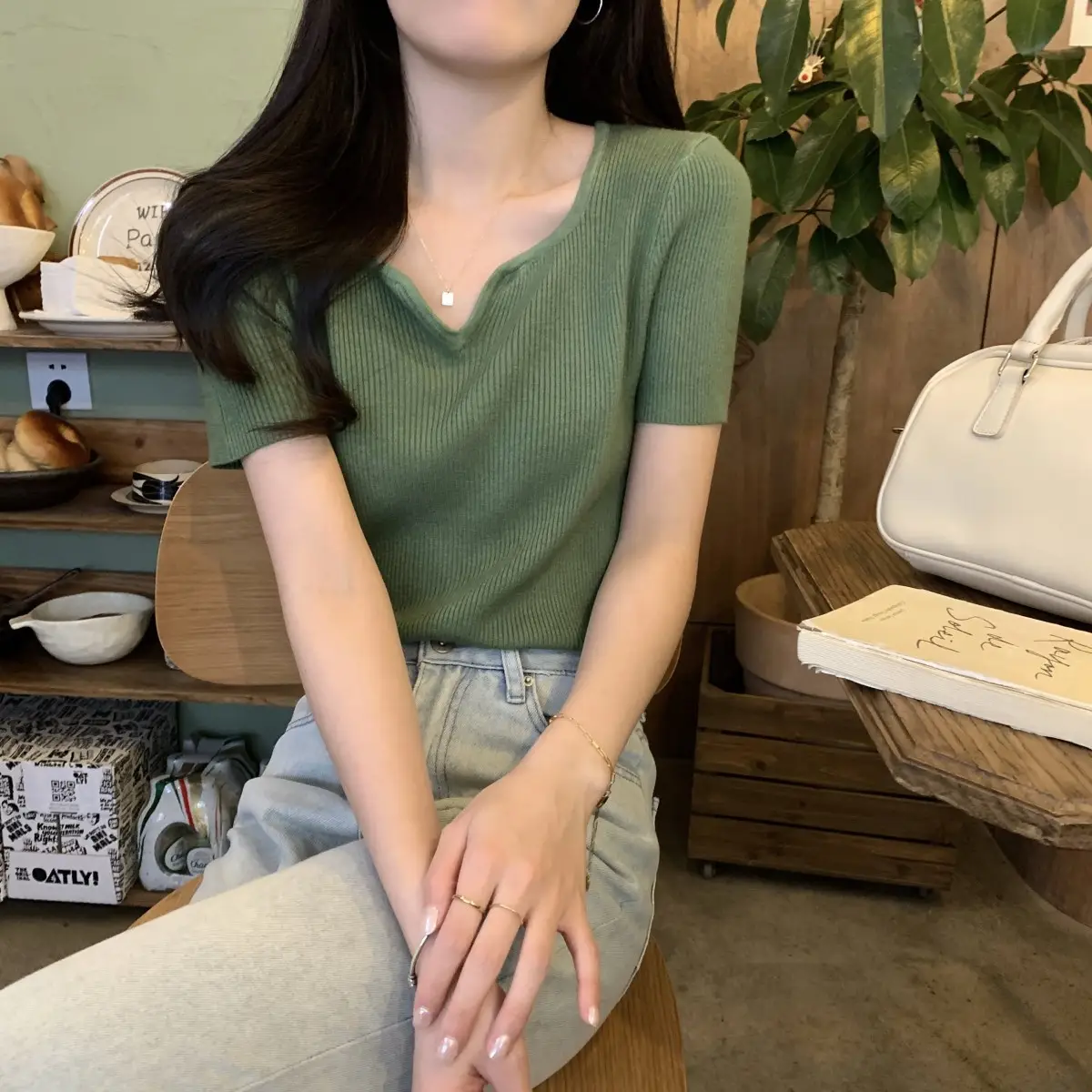 French Style Knit V-Neck T-Shirt Women — feature 12