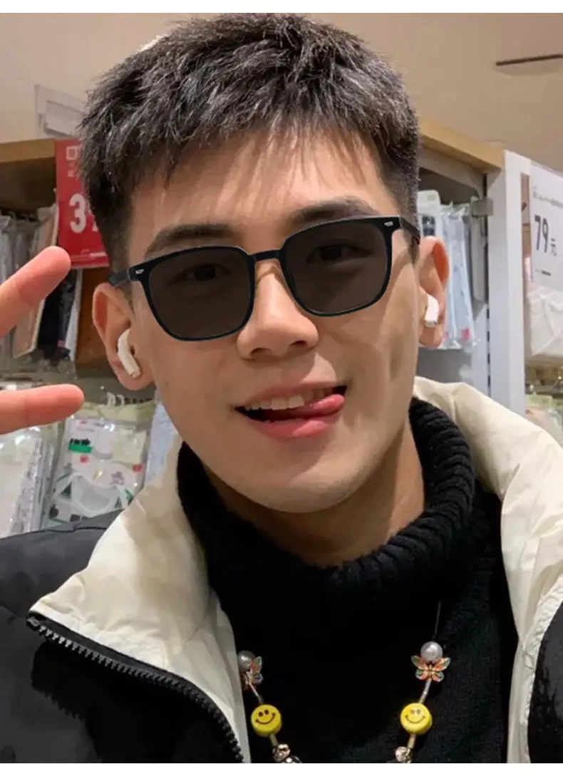 Photochromic Square Frame Sunglasses Black Blue Light Blocking β feature 7