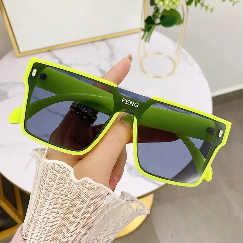 2023 Green Square Sunglasses for Women Anti-UV Driving - Image 8