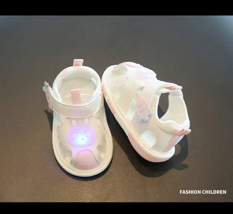 Baby Cartoon LED Sandals for Girls 0-2Yr Soft Leather — feature 14