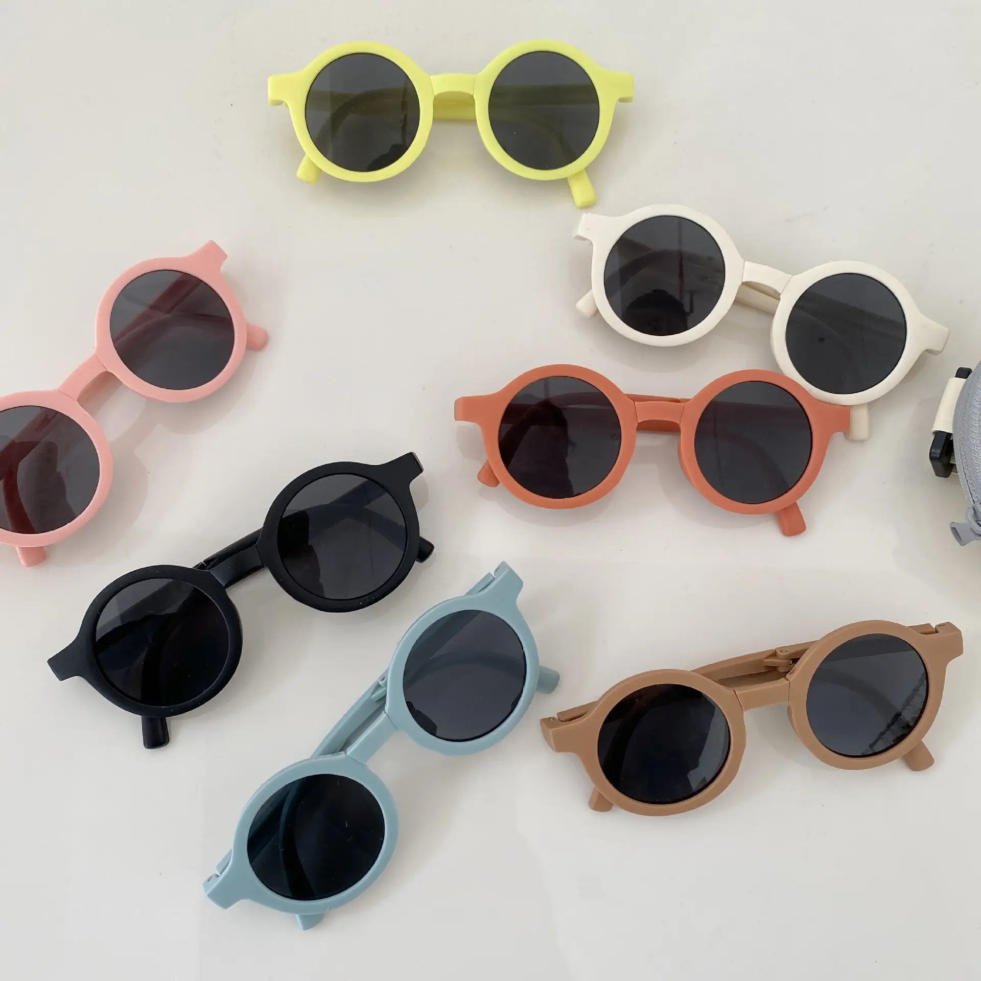 Children Sunglasses 0-7Yrs Foldable Round Frame Color Matching - Image 5