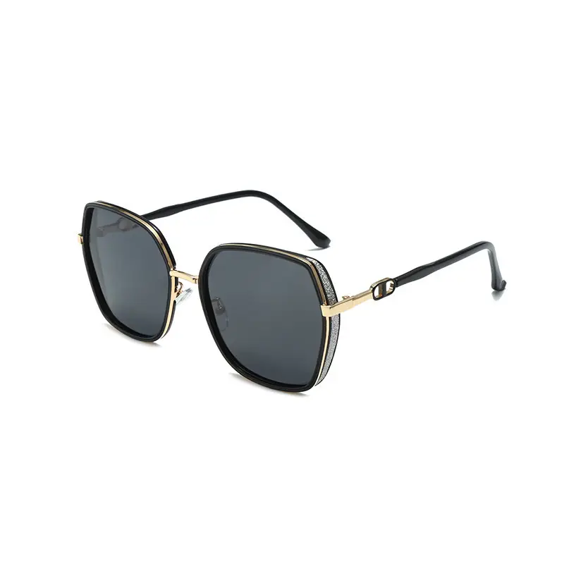 Women's UV400 Sunglasses with Gold Frame - Image 7