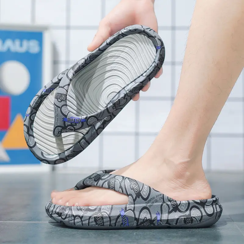 Men's Trendy Slip-On Beach Flip-Flops Thick Soled