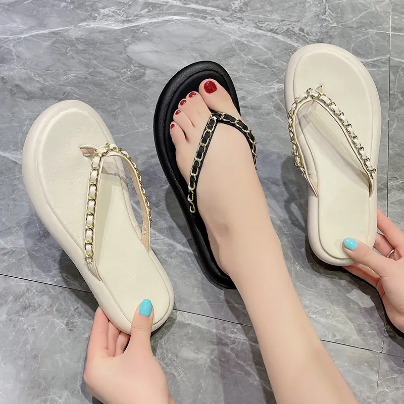 Black Korean-style Chain Flip Flops for Women - Image 5