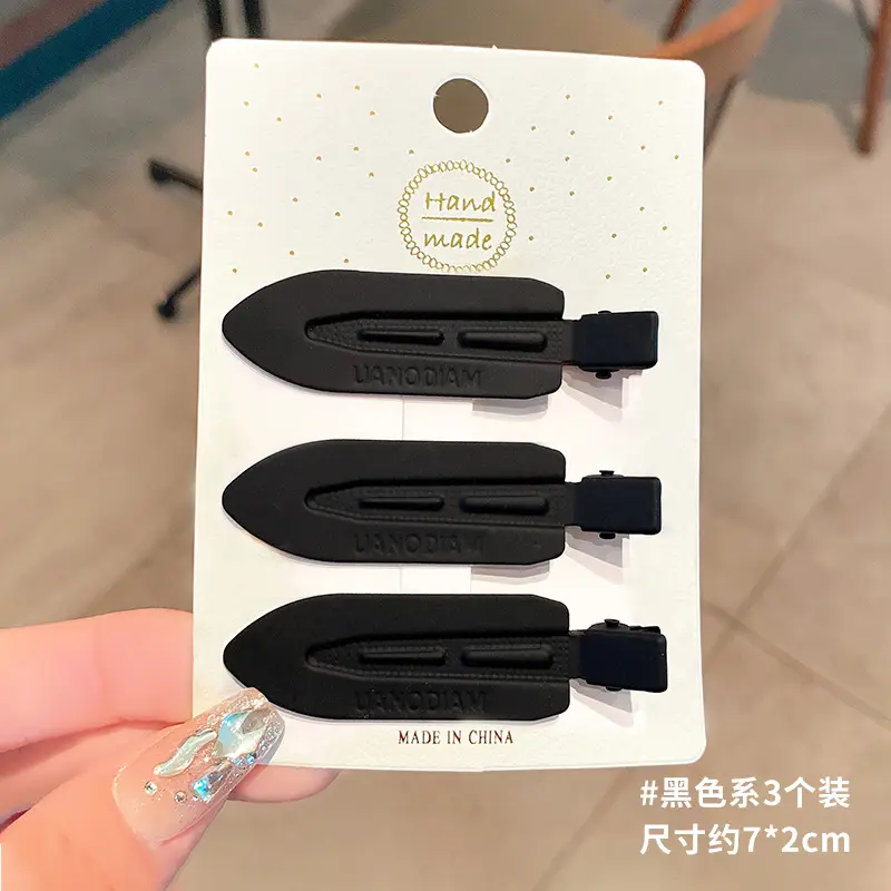 Pink Hair Clips for Women's Side Fringe & Makeup - Image 15