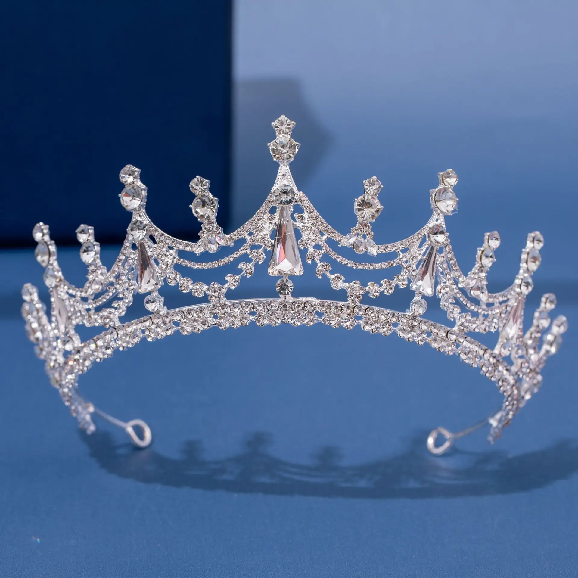 Full Zircon Copper Bridal Crown for Women — feature 2